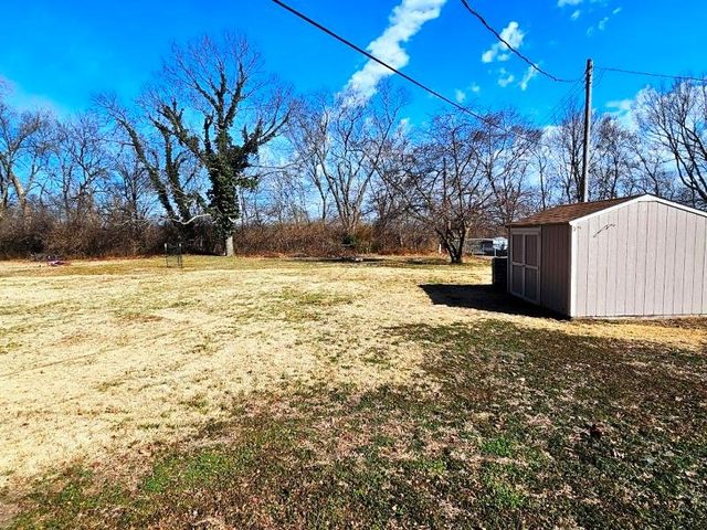 17129 Cerrito Drive, Belton, MO 64012