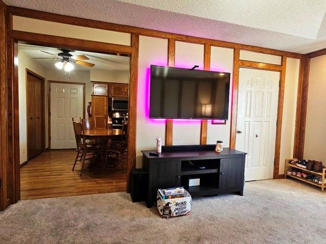 17129 Cerrito Drive, Belton, MO 64012