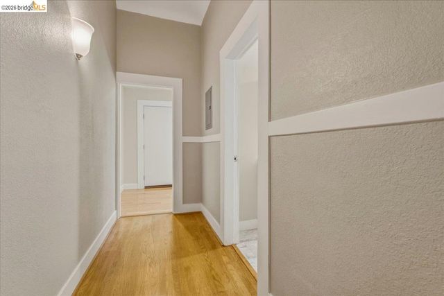 2529 Ellsworth St, Berkeley, CA 94704