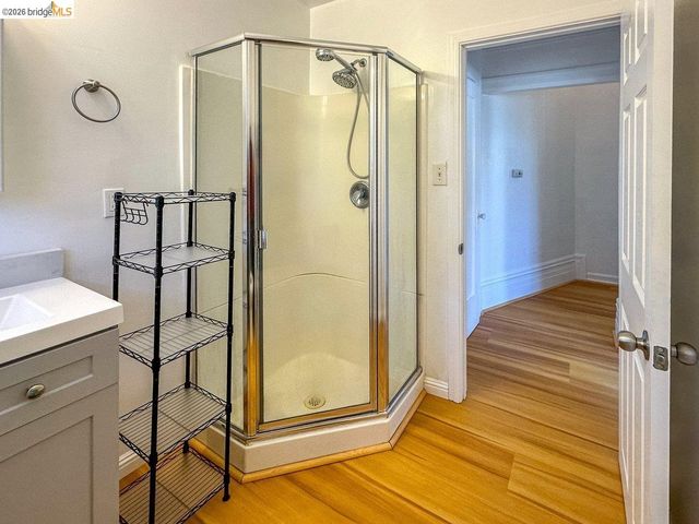 2529 Ellsworth St, Berkeley, CA 94704