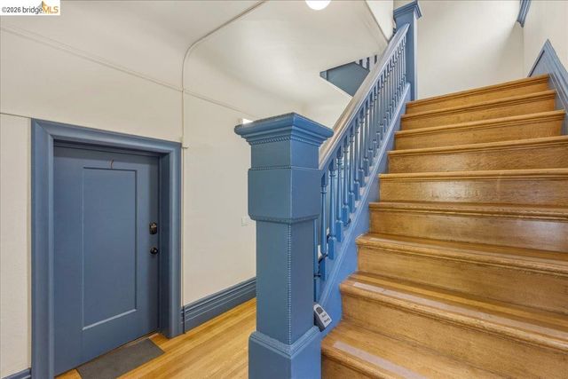 2529 Ellsworth St, Berkeley, CA 94704
