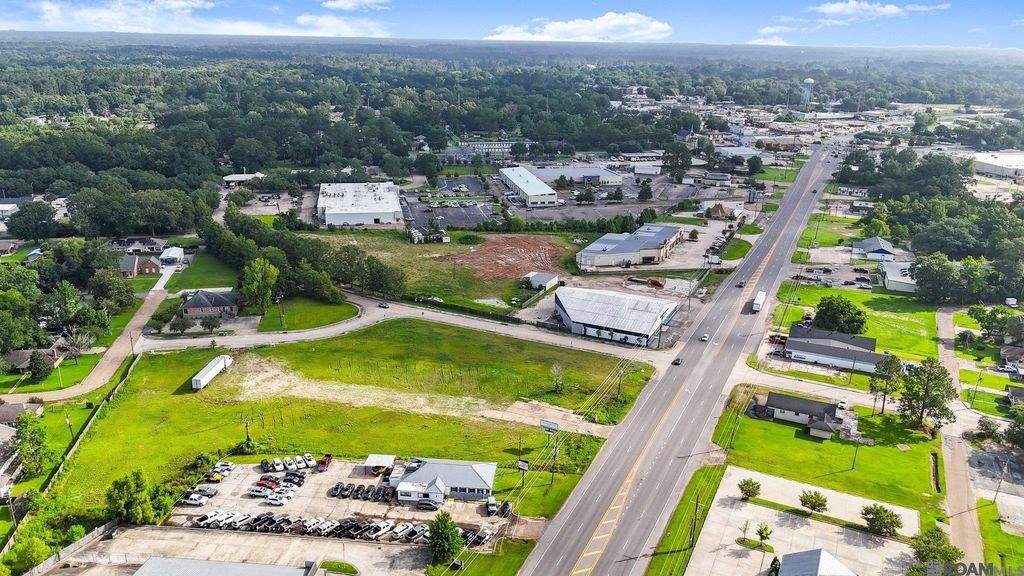 801 SW Florida Ave, Denham Springs, LA 70726