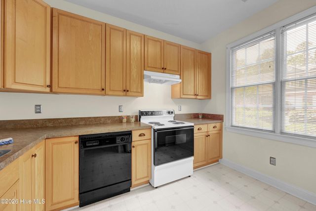 233 Racine Drive 38, Wilmington, NC 28403
