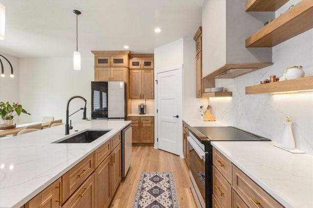 608 Deer Haven Street, Polk City, IA 50226