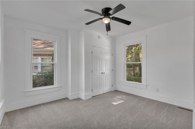 921 Howard PL, Suffolk, VA 23434
