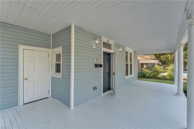 921 Howard PL, Suffolk, VA 23434
