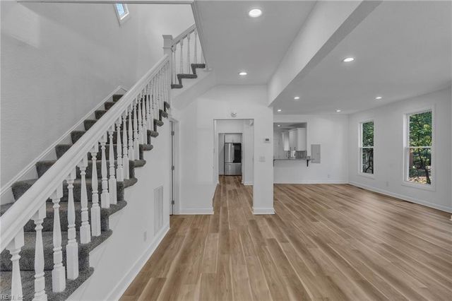 921 Howard PL, Suffolk, VA 23434