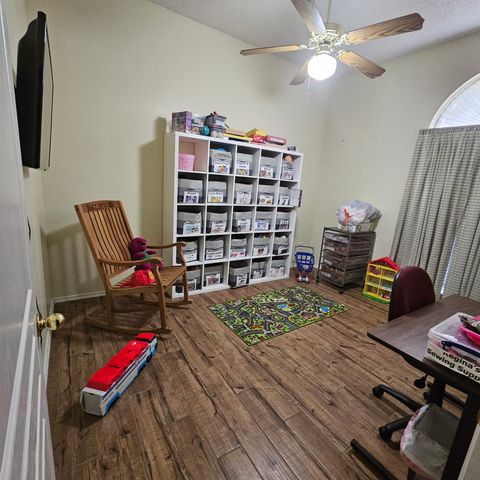 421 Bluebonnet Lane, Red Oak, TX 75154