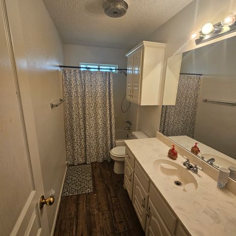 421 Bluebonnet Lane, Red Oak, TX 75154