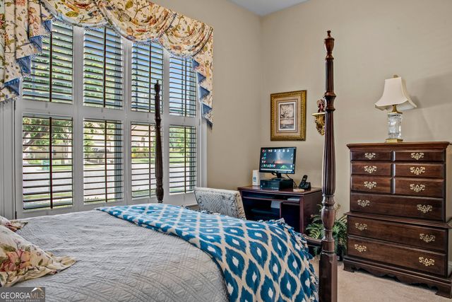1042 Creekwood Circle, Madison, GA 30650