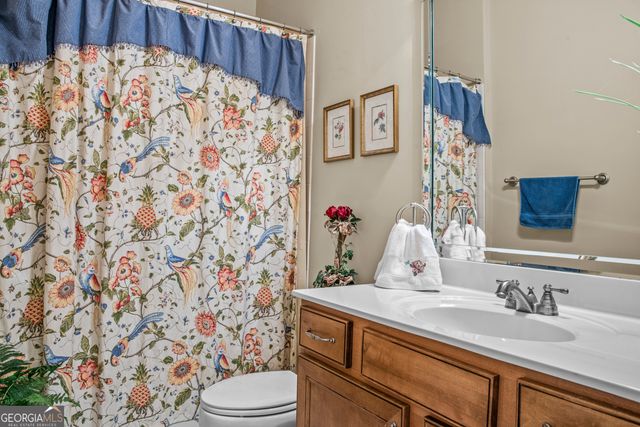 1042 Creekwood Circle, Madison, GA 30650