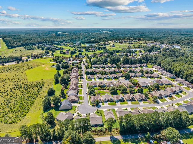 1042 Creekwood Circle, Madison, GA 30650