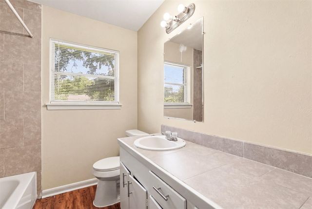10227 Glenmawr Drive, Houston, TX 77075