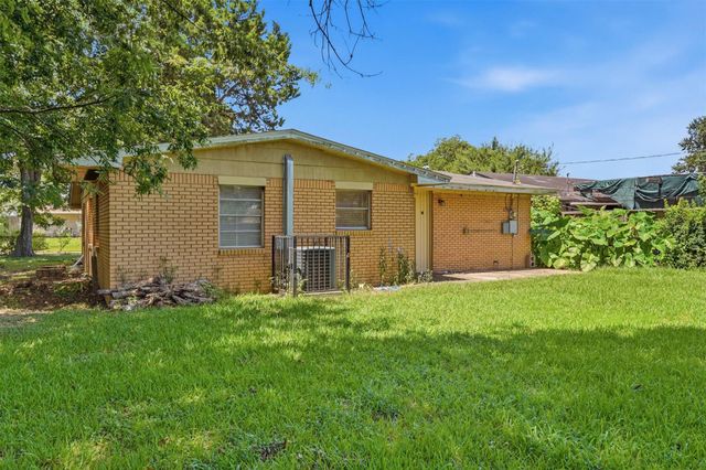 10227 Glenmawr Drive, Houston, TX 77075