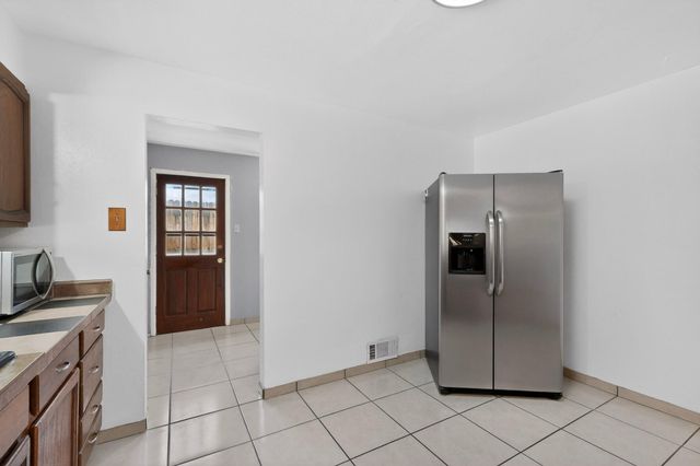 2008 Muriel Street NE, Albuquerque, NM 87112