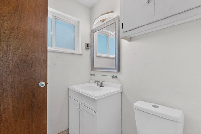 2008 Muriel Street NE, Albuquerque, NM 87112