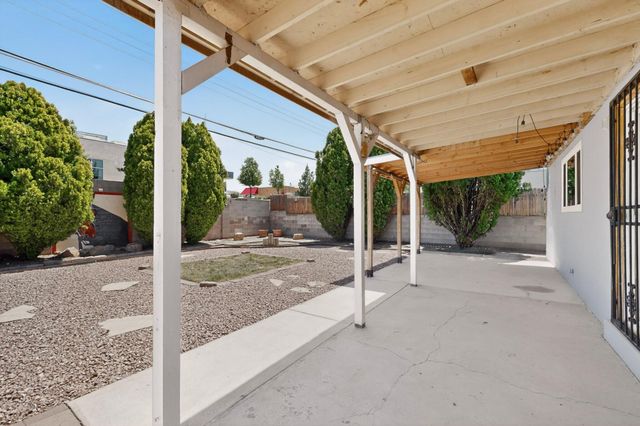 2008 Muriel Street NE, Albuquerque, NM 87112