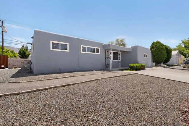 2008 Muriel Street NE, Albuquerque, NM 87112