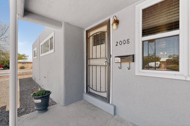 2008 Muriel Street NE, Albuquerque, NM 87112