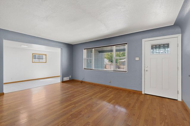 2008 Muriel Street NE, Albuquerque, NM 87112