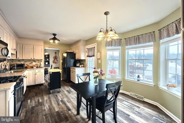 179 SWITCHPOINT DR, Stewartstown, PA 17363