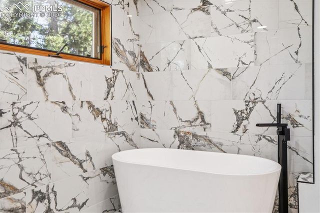 18971 Shadowood Drive, Monument, CO 80132