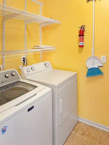 7422 Chucks Way, Loves Park, IL 61111