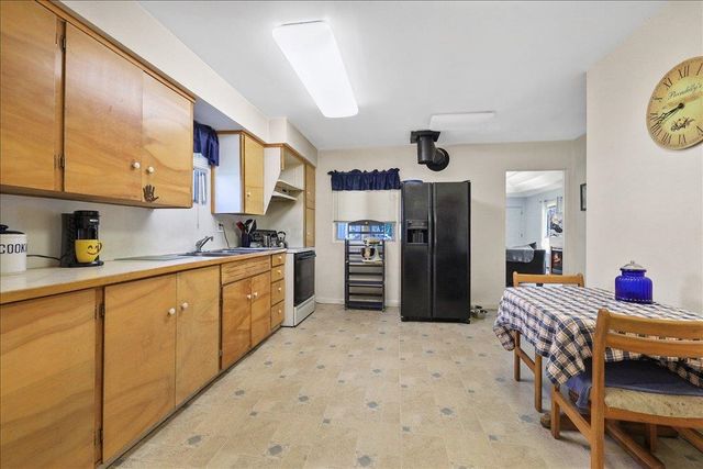 4907 N Howard St, Spokane, WA 99205