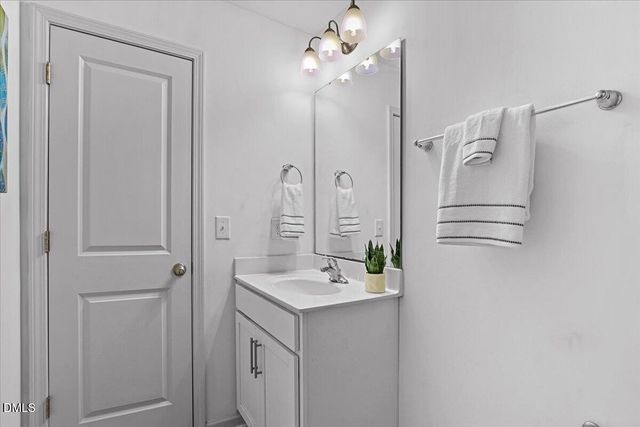 766 River Dell Townes Avenue, Clayton, NC 27527