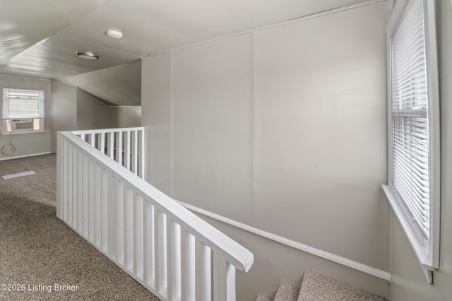 1317 Oakwood Ave, Louisville, KY 40215