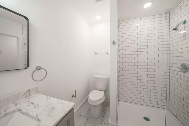6644 Lawndale Street 2, Houston, TX 77023