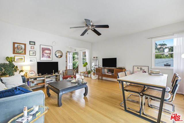 6159 Glen Oak Street, Los Angeles, CA 90068