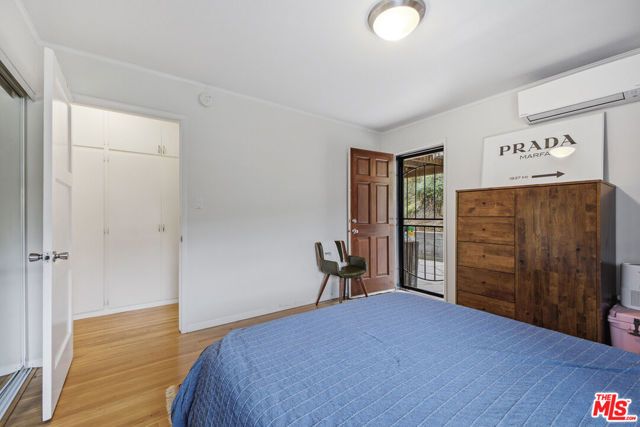 6159 Glen Oak Street, Los Angeles, CA 90068