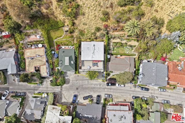 6159 Glen Oak Street, Los Angeles, CA 90068