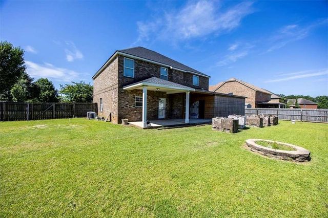 113 Rosales Drive, Bonaire, GA 31005