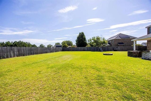 113 Rosales Drive, Bonaire, GA 31005