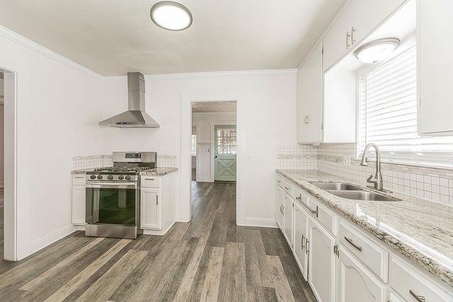 630 E Dudley Avenue, Fresno, CA 93728