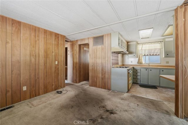 801 W Covina Boulevard 179, San Dimas, CA 91773