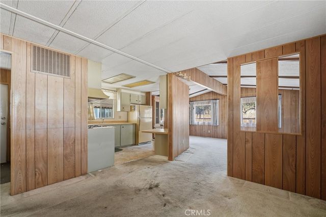 801 W Covina Boulevard 179, San Dimas, CA 91773