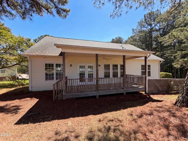 6039 Saint Andrews Drive, Sanford, NC 27332