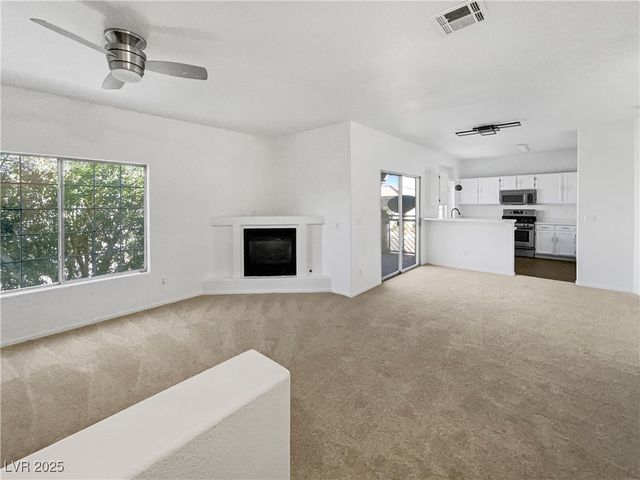6701 Squaw Mountain Drive 201, Las Vegas, NV 89130