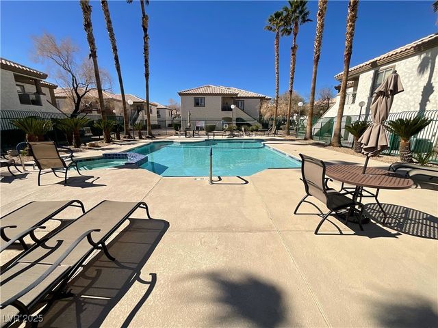6701 Squaw Mountain Drive 201, Las Vegas, NV 89130