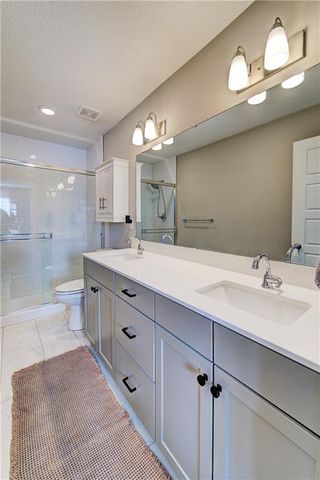 2108 SW Holdbrooks Drive, Lee's Summit, MO 64082