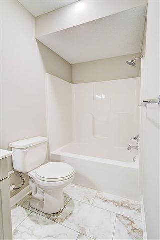 2108 SW Holdbrooks Drive, Lee's Summit, MO 64082