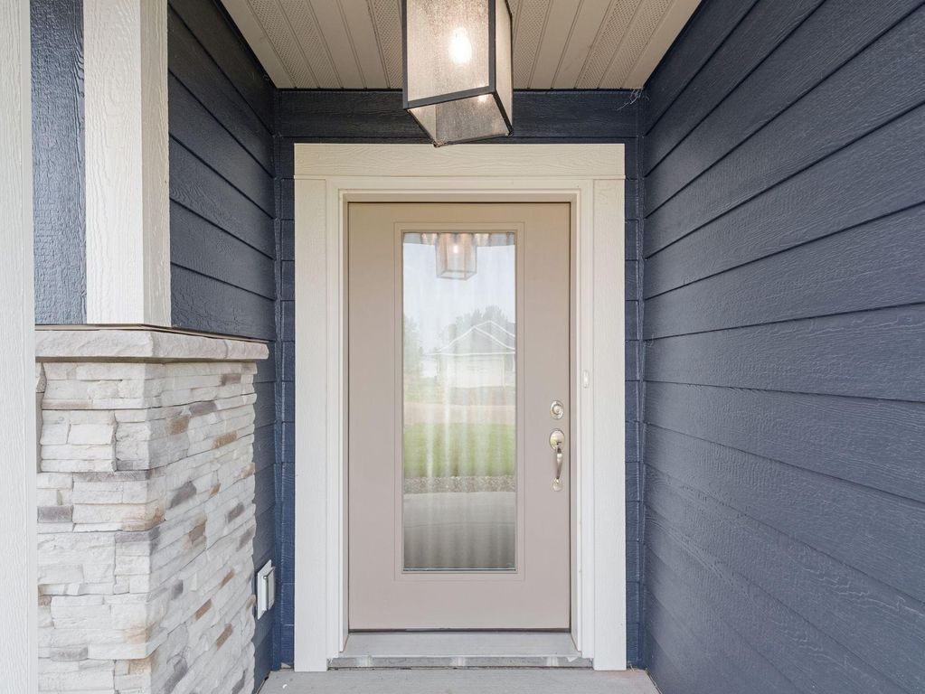 17714 Everest Avenue, Lakeville, MN 55044 — photo 2