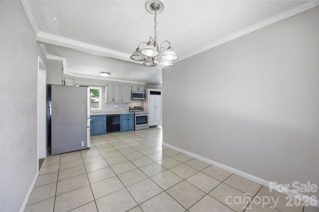 416 King John Circle, Gastonia, NC 28056