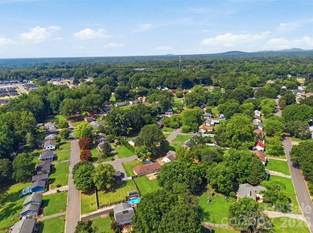 416 King John Circle, Gastonia, NC 28056