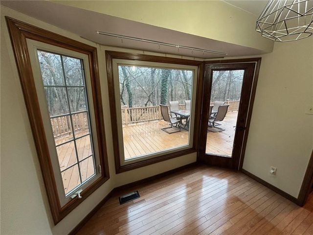 15150 E Quaker Road, Nevada, MO 64772