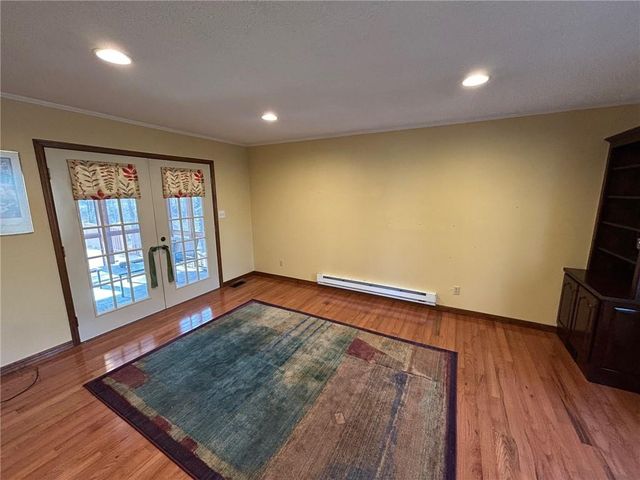 15150 E Quaker Road, Nevada, MO 64772