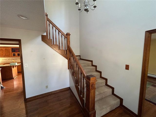 15150 E Quaker Road, Nevada, MO 64772